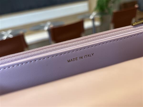 2026127205131657 590